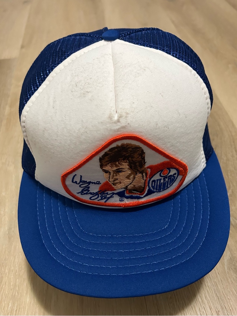 Vintage 1980’s Wayne Gretzky Edmonton Oilers Trucker hat